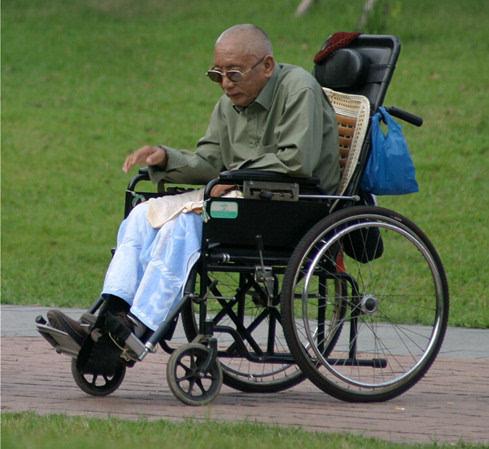 腰椎癱瘓 腰椎癱瘓