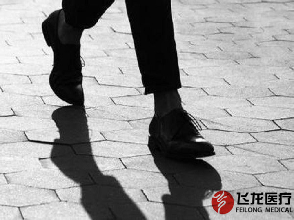 正確的走路姿勢(shì) 正確的走路姿勢(shì)